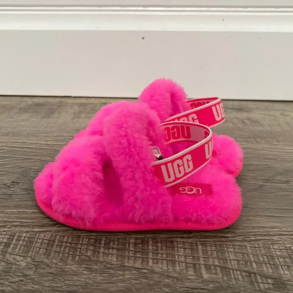 NEW‎ UGG Fluff Yeah Slingback Slide Slippers Girls Size 8 Hot Pink Sheepskin